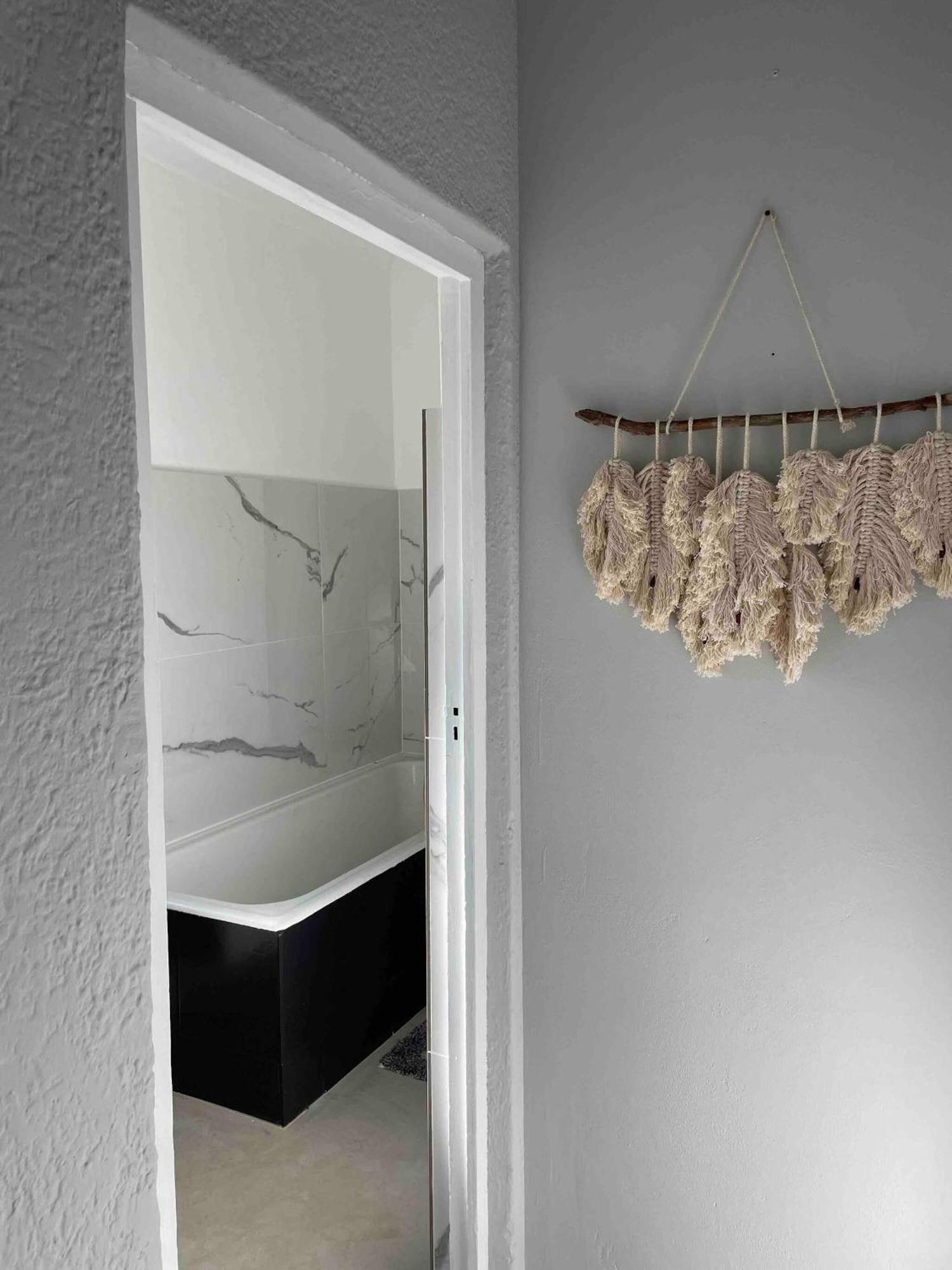 Lux Sea View Camps Bay Apartment *