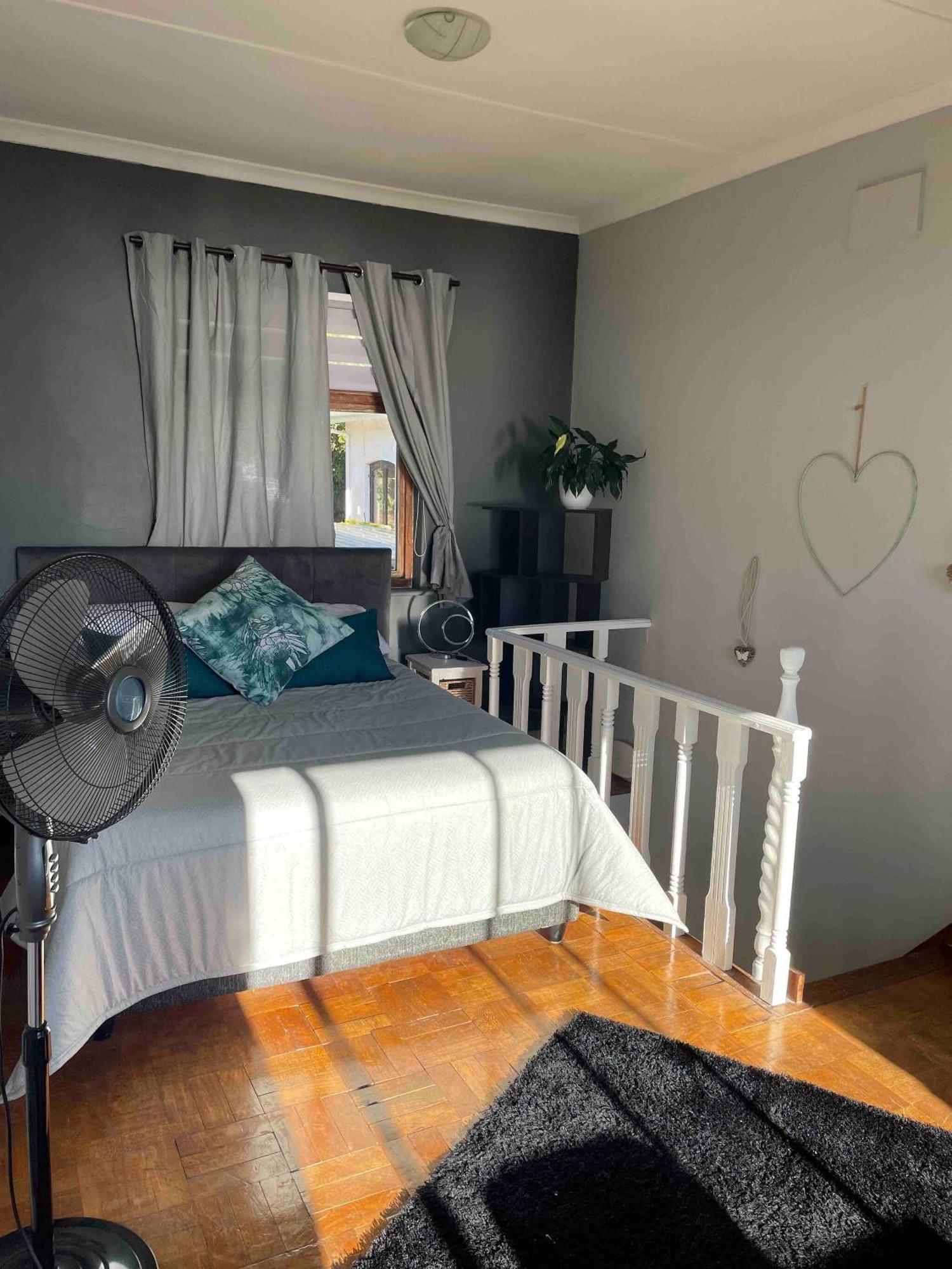 Lux Sea View Camps Bay Apartment